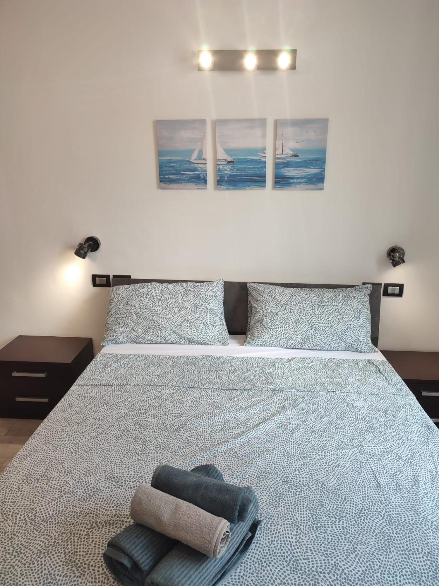 Azzurro Adriatico In Genova Est Apartman Kültér fotó